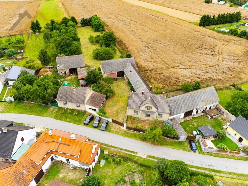 Prodej zemědělské usedlosti, Milenovice, 3564 m2